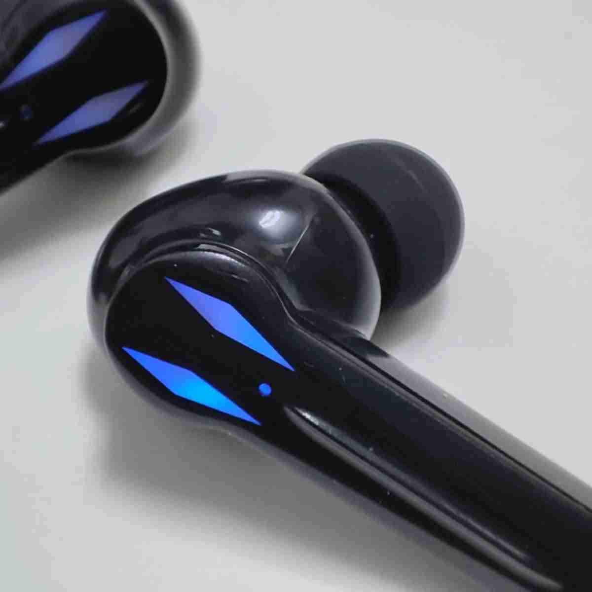 Auriculares inalámbricos Gaming True Wireless con reducción de ruido y estuche de carga inalámbrico