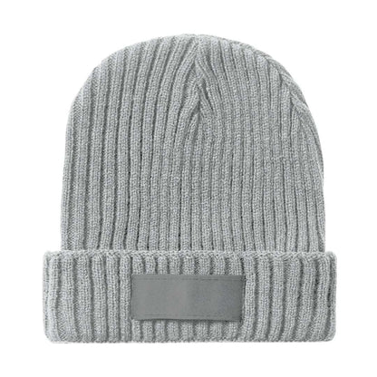 Gorro de punto canalé suave y cálido en acrílico elástico