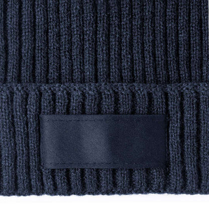 Gorro de punto canalé suave y cálido en acrílico elástico