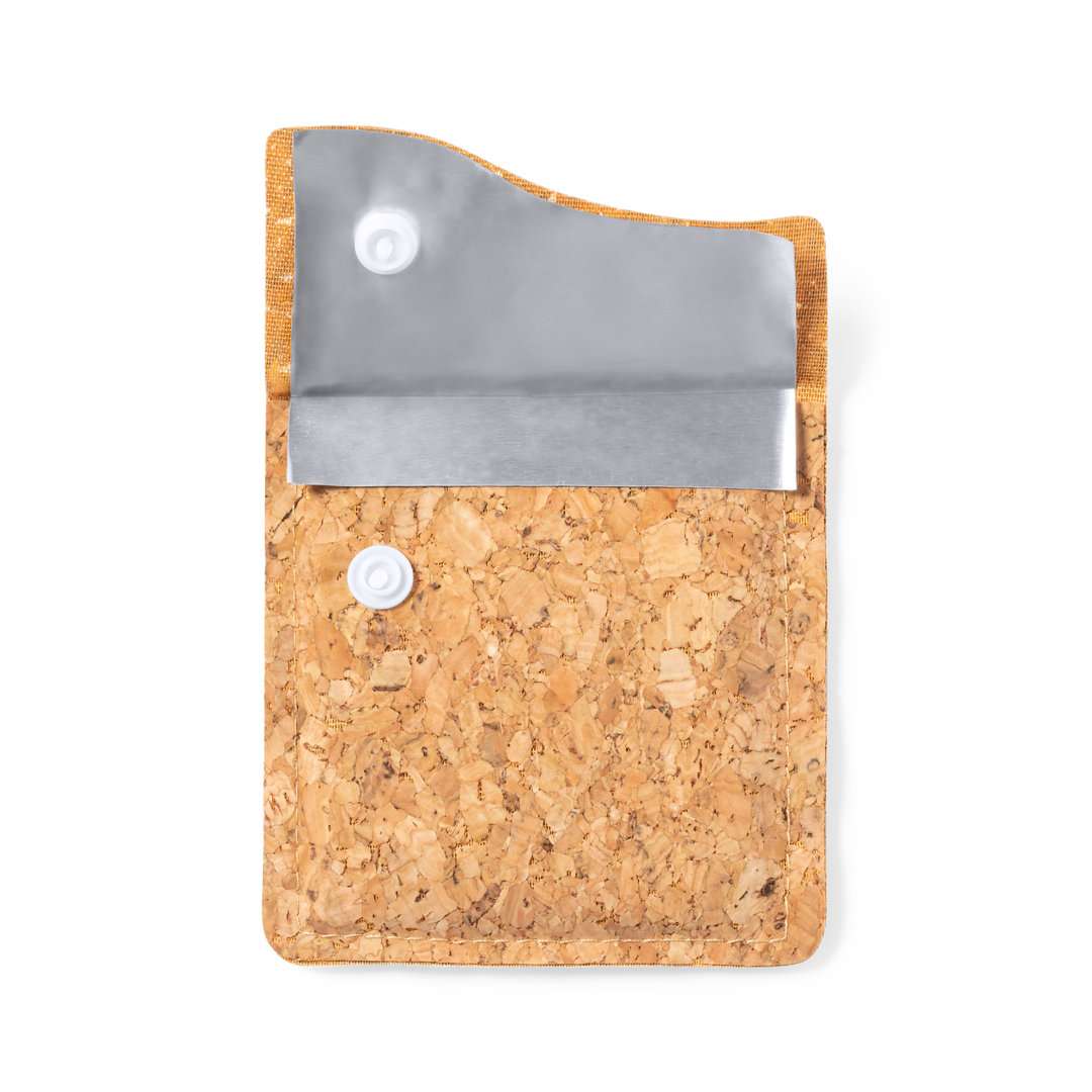 Cenicero de Bolsillo Nature en Corcho Natural y Aluminio Ignífugo
