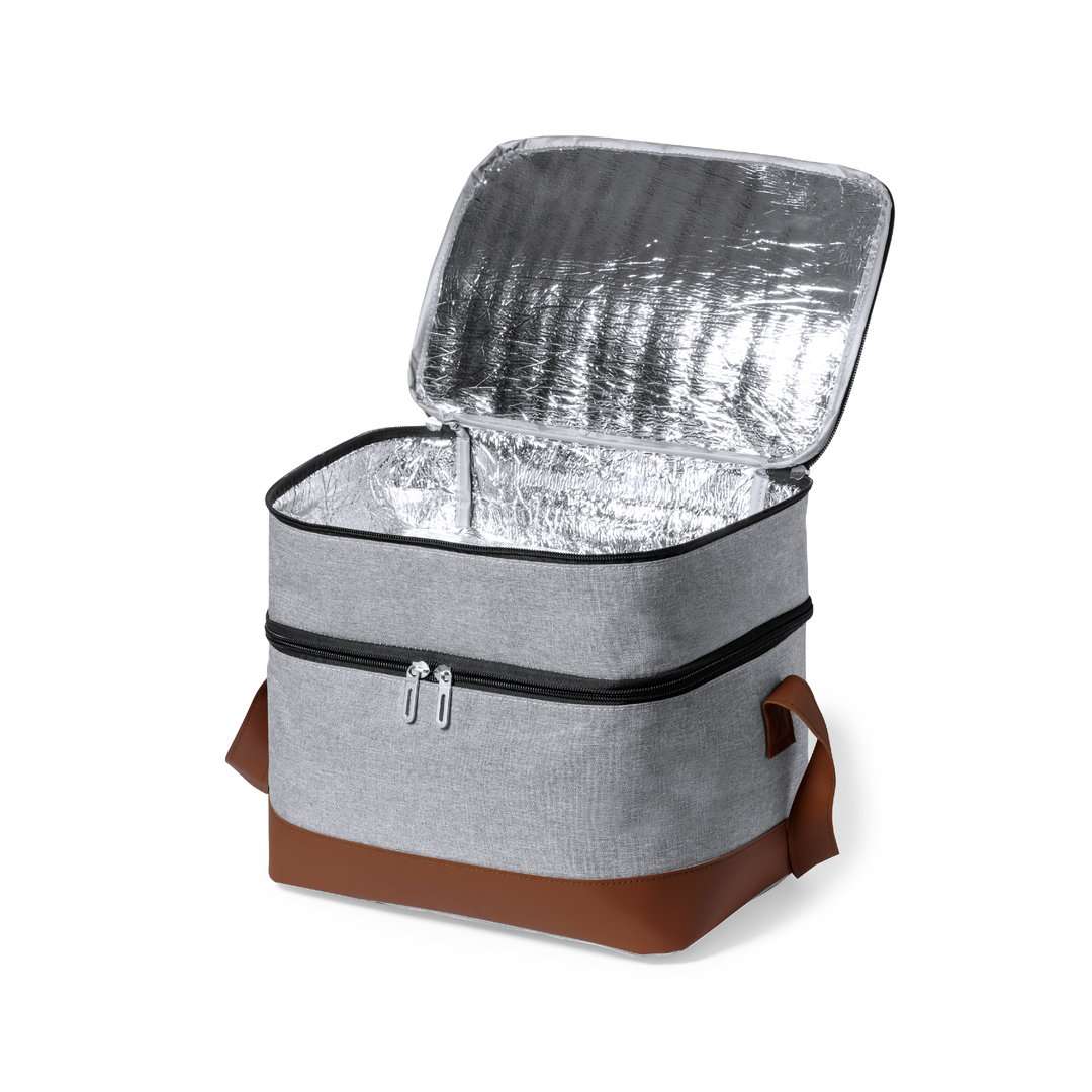 Nevera isotérmica 15L en RPET reciclado con diseño resistente y elegante