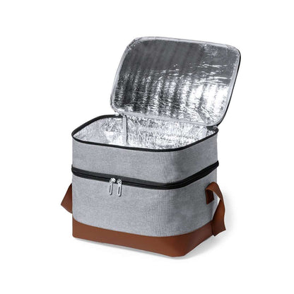 Nevera isotérmica 15L en RPET reciclado con diseño resistente y elegante