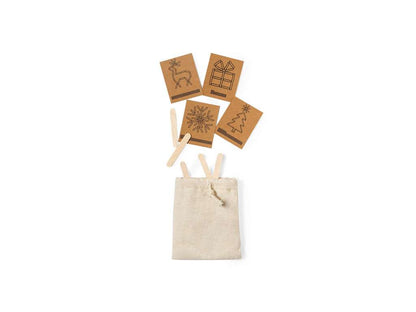 Juego de habilidad con piezas de madera natural Aleko