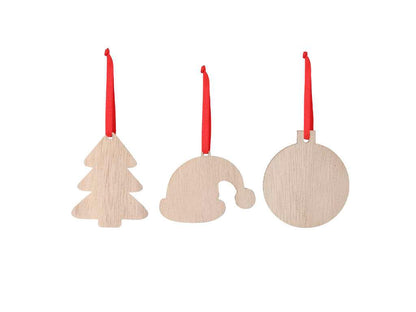 Adornos navideños de madera natural con lazo rojo