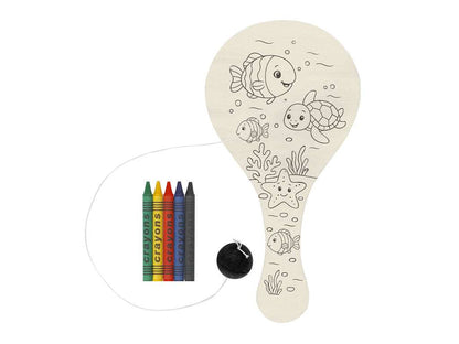 Set creativo de raqueta de madera con pelota y ceras de colores