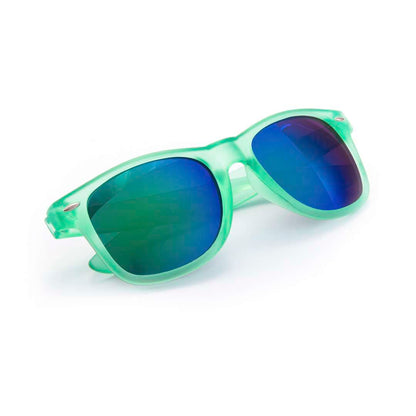Gafas de sol Nival con protección UV400 y diseño clásico