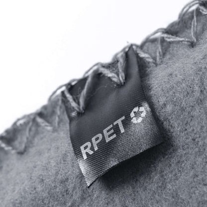 Manta polar fleece RPET 120x150 cm sostenible y reutilizable