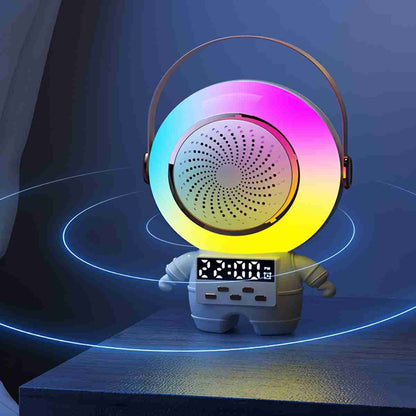 Altavoz Karaoke Almalux® con forma de Astronauta y doble micrófono