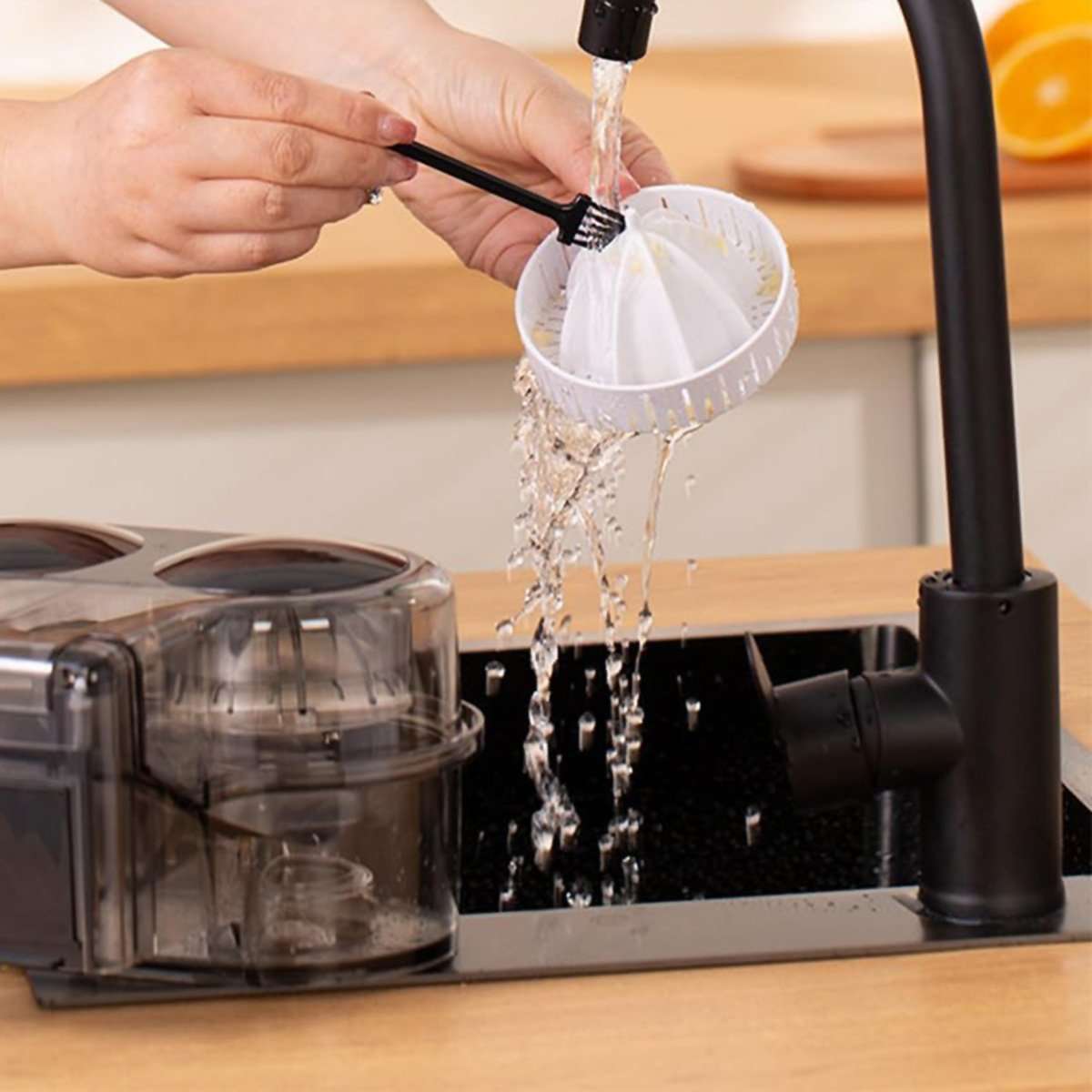 Exprimidor Eléctrico de doble cabezal Almalux® "Dual Extremme Juicer", 100W, 15000 RPM – Máxima Extracción y Comodidad