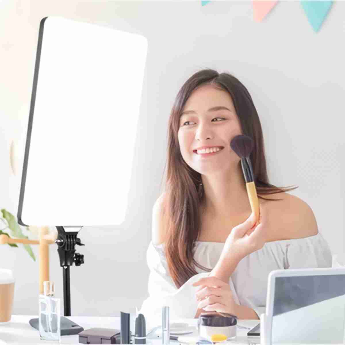 Luz de relleno Almalux® para fotografía y vídeo de 19"con mando y trípode de 2.1m -  mejora la calidad