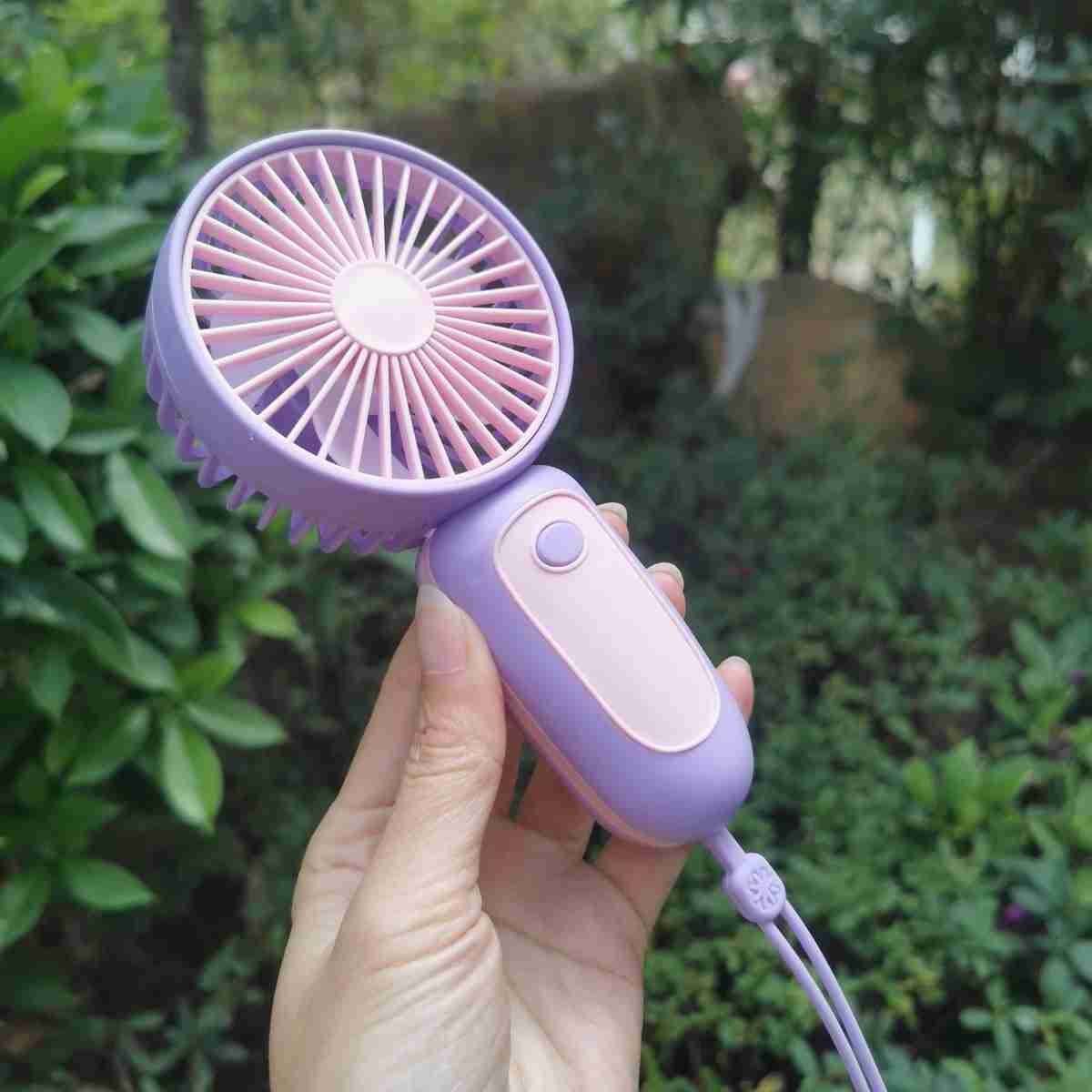 Mini ventilador Almalux® portátil silencioso -  recargable USB