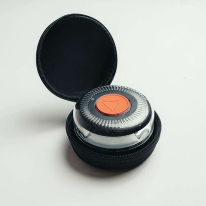 Luz de Emergencia Almalux®, Baliza V16 Geolocalizada – Seguridad y Visibilidad en la Carretera - Con funda protectora